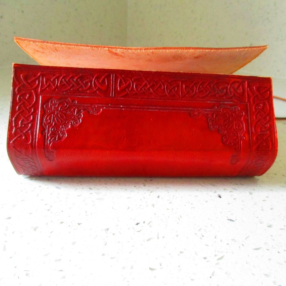 Handmade Hand Tooled Leather Journal - Picture 13 of 14